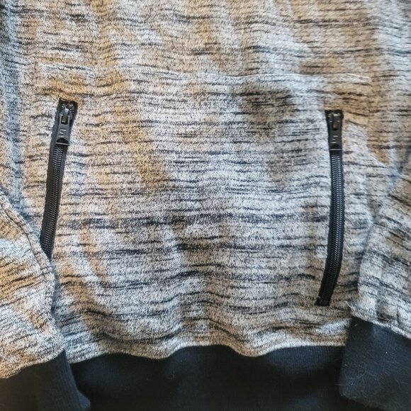 Rogue State Sweatshirt Gray Black Gray Classy Pullover With Zip Pockets Sz Small - Picture 2 of 5